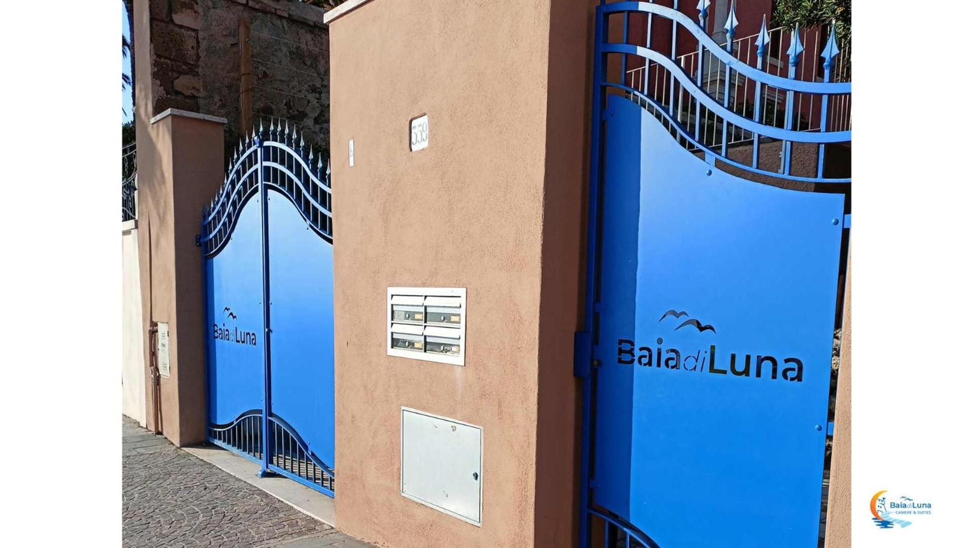 Baia Di Luna Санта-Маринелла Экстерьер фото